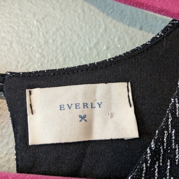 Everly Black Metallic Chevron Shirt Dress Size S - Picture 6 of 7